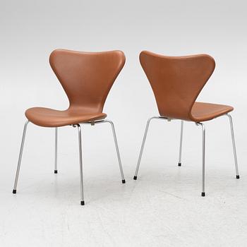 Arne Jacobsen, stolar, 6 st, "Sjuan", Fritz Hansen, Danmark.