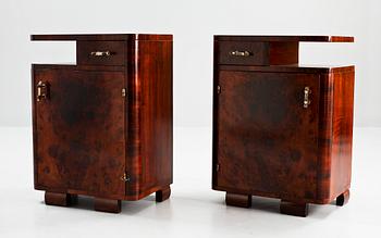 NATTYGSBORD, ett par, art deco-stil, 1900-tal.