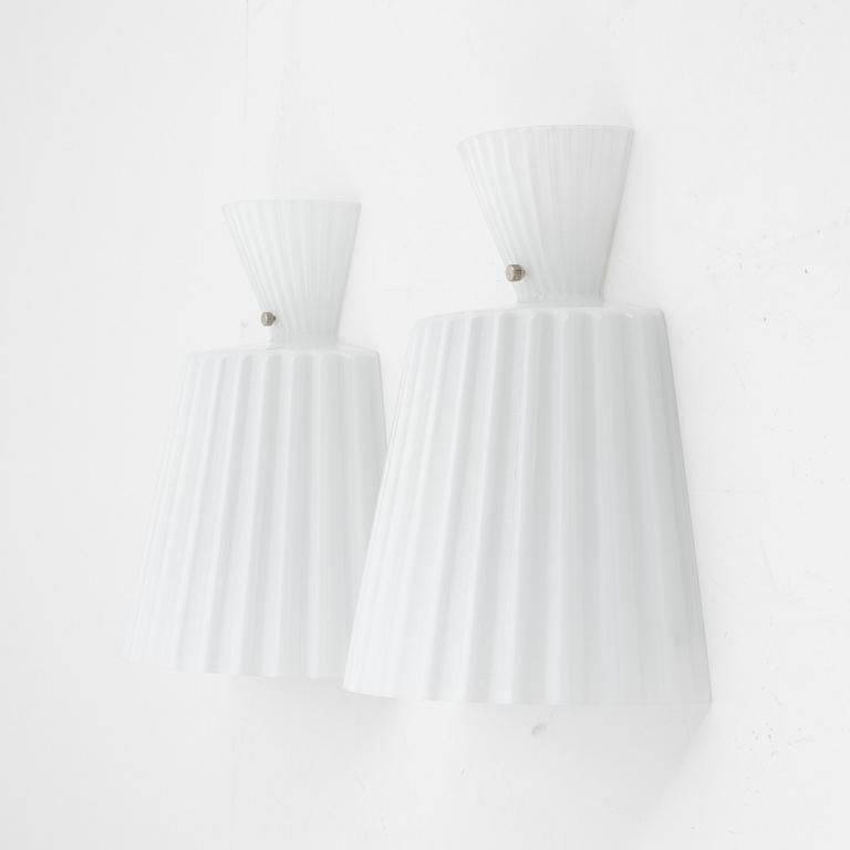 Thomas Sandell, a pair of 'Katerina', wall lights, Leucos, 21st Century.