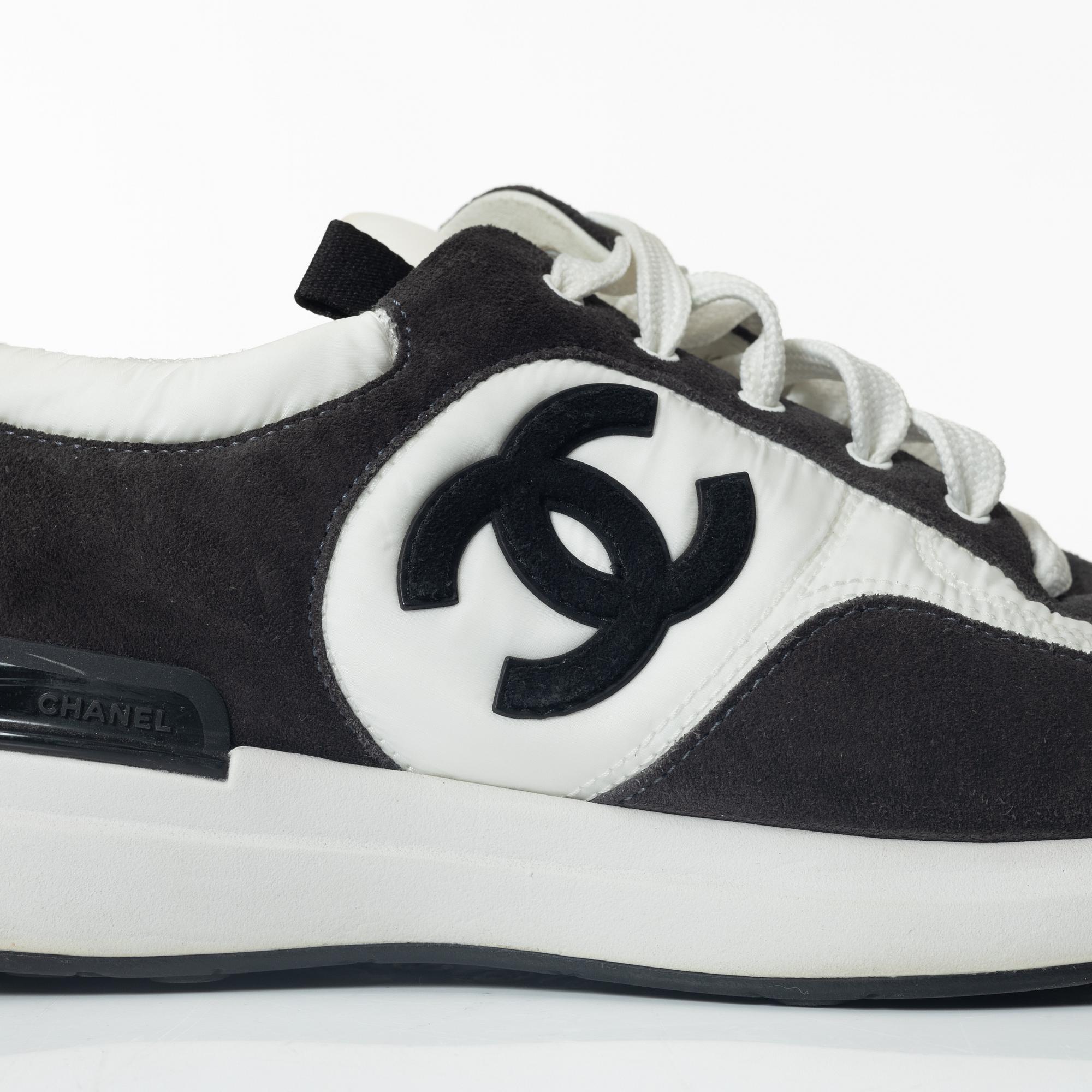 Chanel, sneakers, size 38.