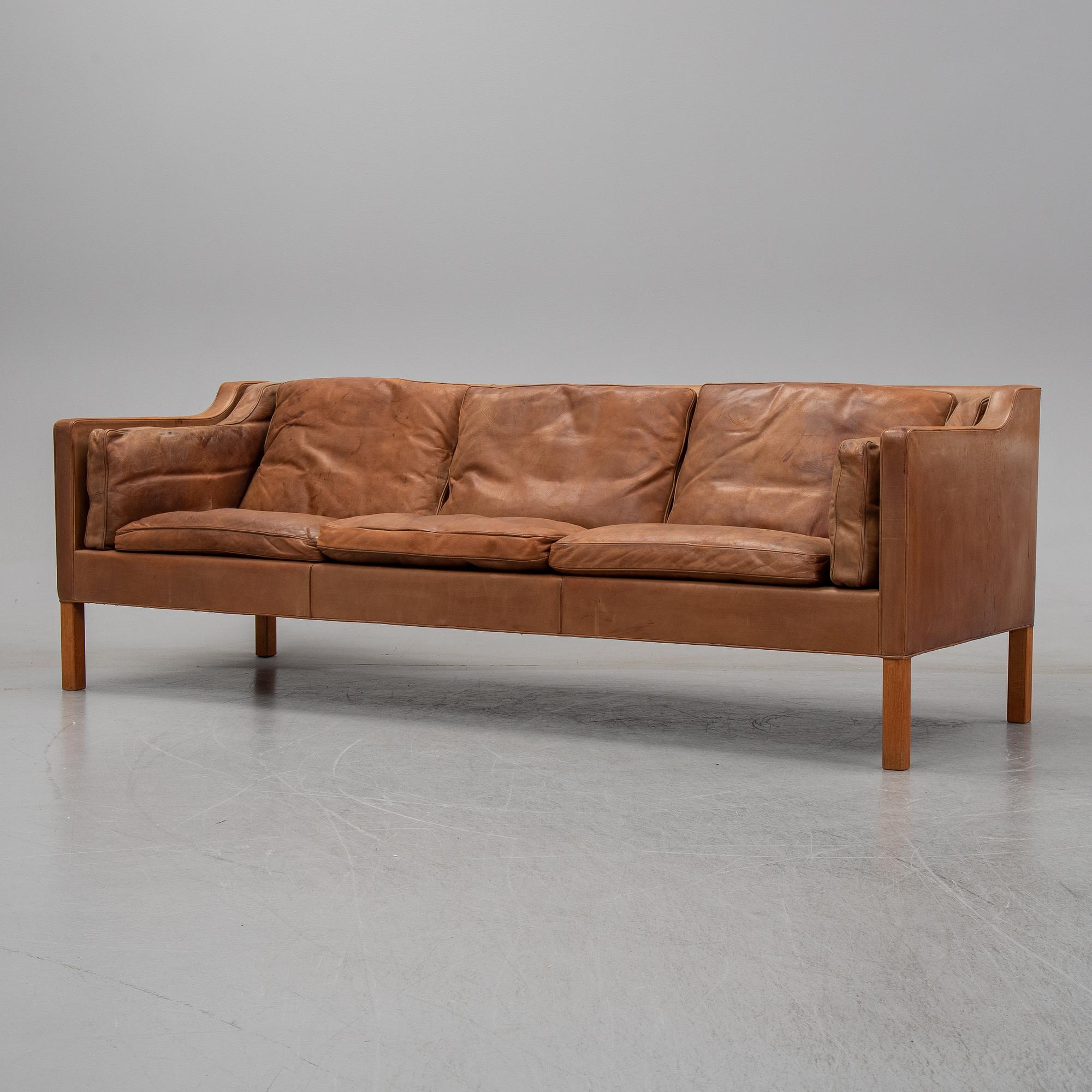 Børge Mogensen, a model 210 leather upholstered sofa for Frederica Stolefabrik.