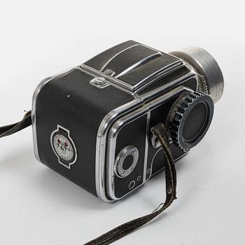 Kamera, Hasselblad 1000 F med objektiv Tessar 1:2,8, Carl Zeiss och stativ.