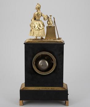 BORDSPENDYL, rokokostil, 1800-talets slut.