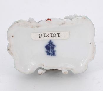FIGURGRUPP. 14 delar. Porslin. Rudolstadt Volkstedt, 1900-tal.