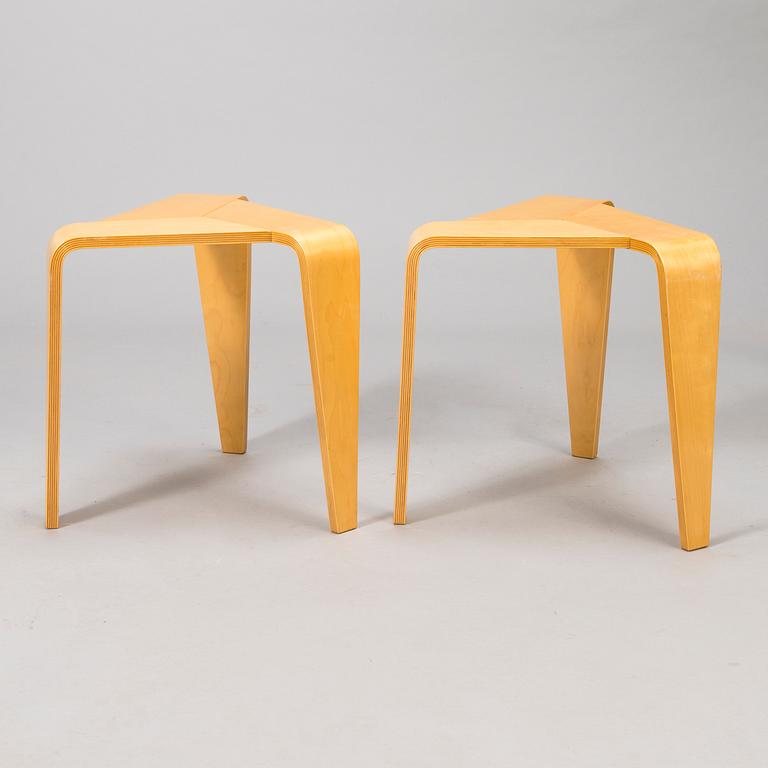 MARKE NISKALA-LUOSTARINEN, a pair of mid 20th century 'Tabouret' stools for Oy Stockmann Ab, Keravan puusepäntehdas.