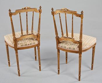 STOLAR, ett par, Louis XVI-stil, omkring 1900.