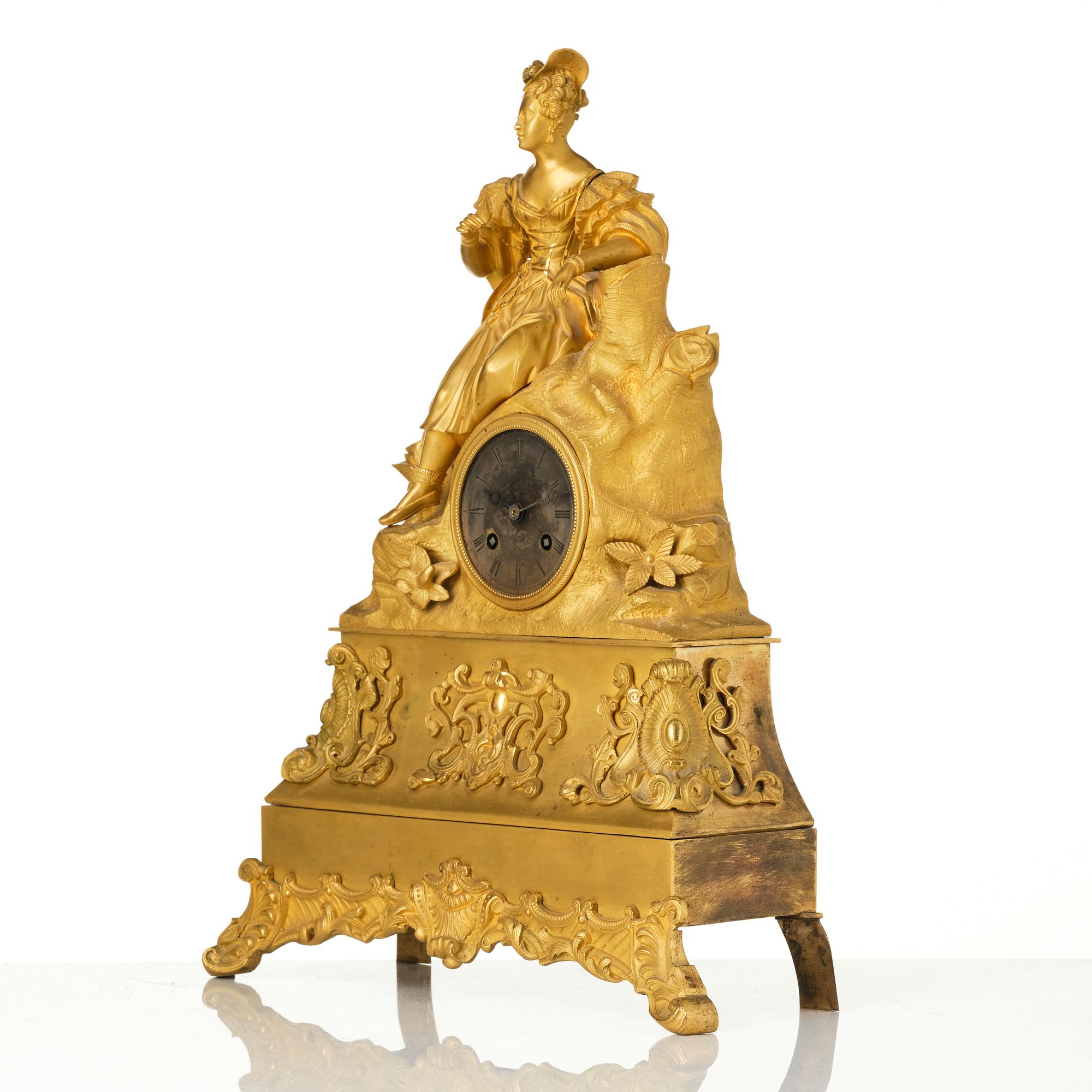 A mantle clock, presumably french, second half of the 19th century.