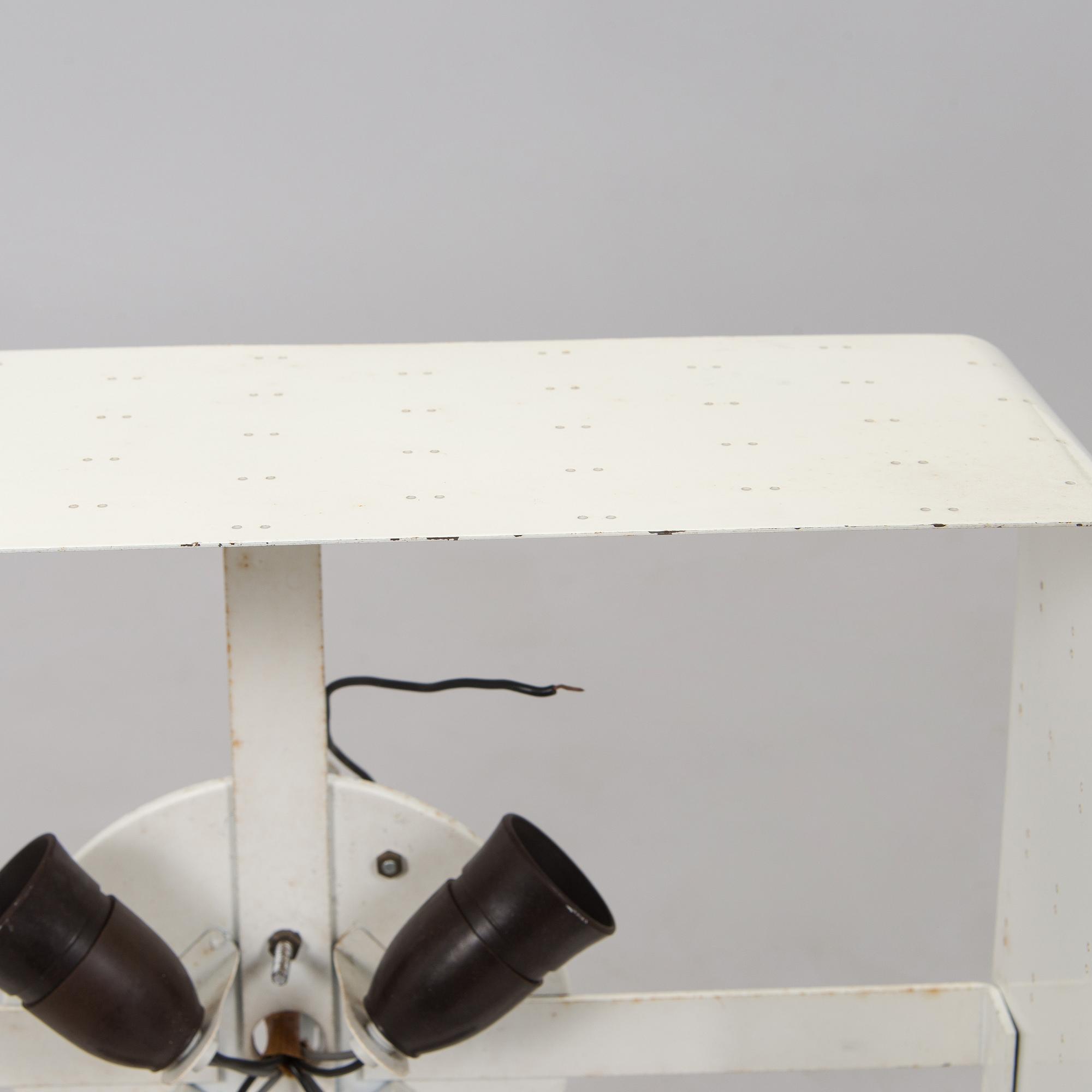 Paavo Tynell, taklampa, "Tähtitaivas" (Stjärnhimmel), Taito, 1950-tal.