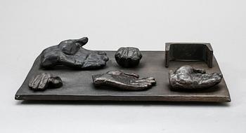 TORSTEN RENQVIST, gjutjärn i 7 delar. Signerad T.R och daterad -68 och numrerad 16/30.