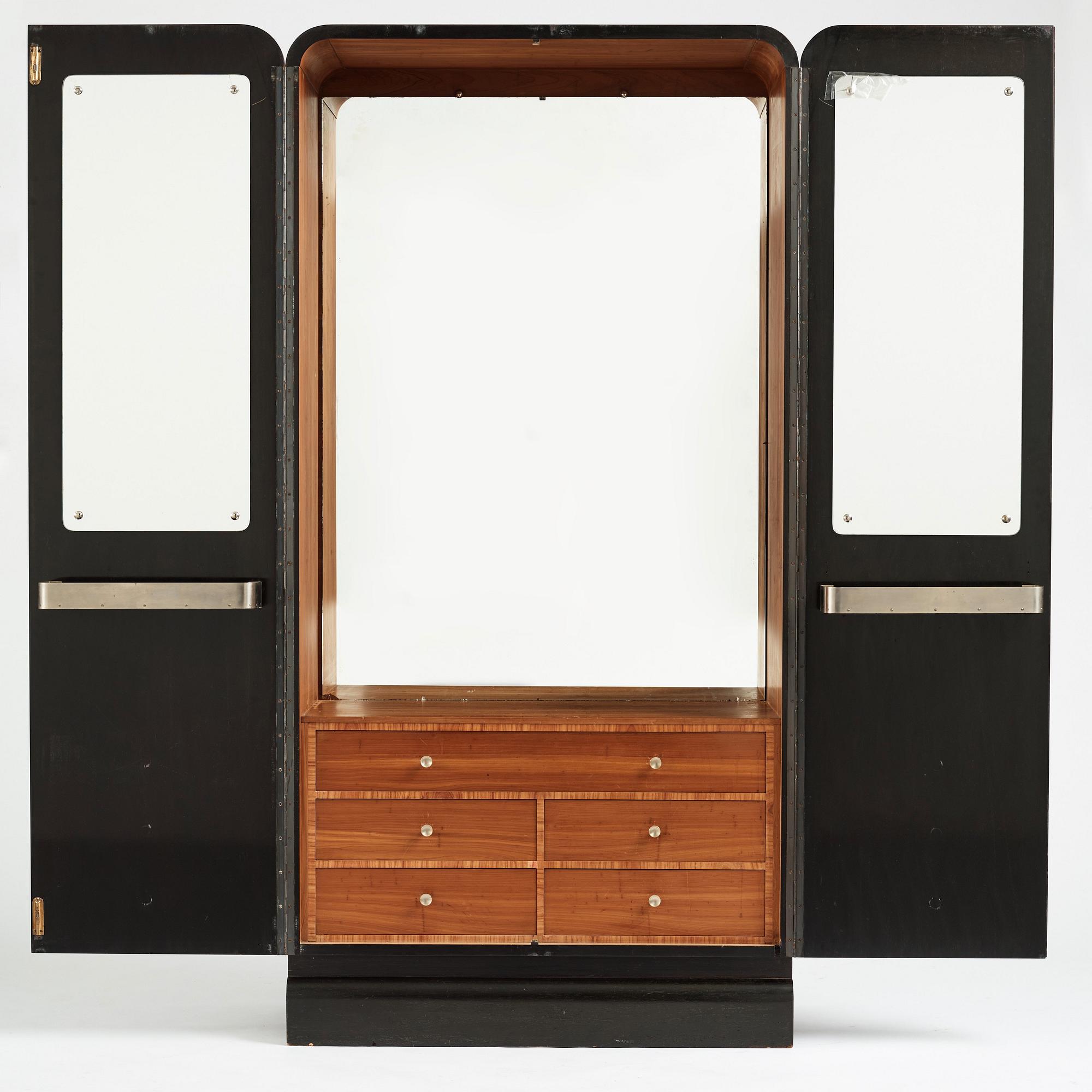 Nils Öfverman, tillskrivet, skåp, Nordiska Kompaniet 1930-tal.