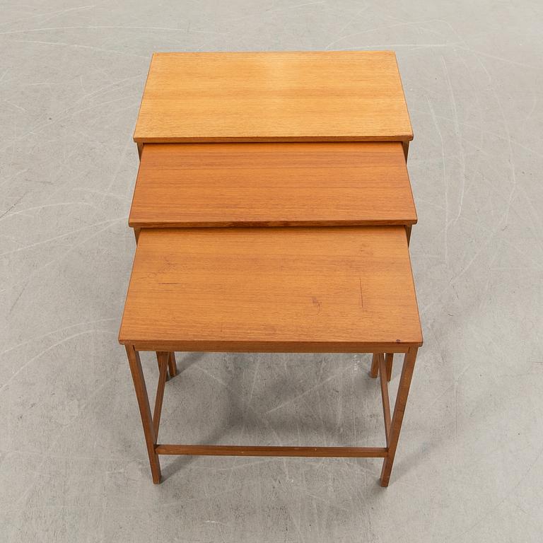 Satsbord  modern tillverkning.