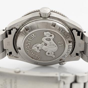 Omega, Seamaster, Professional, Planet Ocean 600 M, armbandsur, 42 mm.