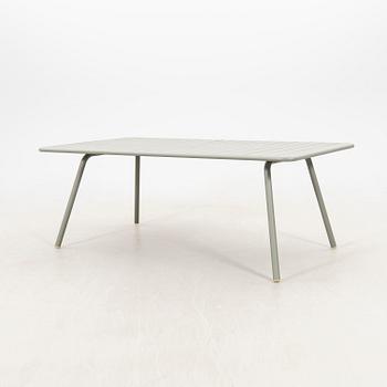 Frédéric Sofia table/garden table "Luxembourg" Fermob France 21st century.