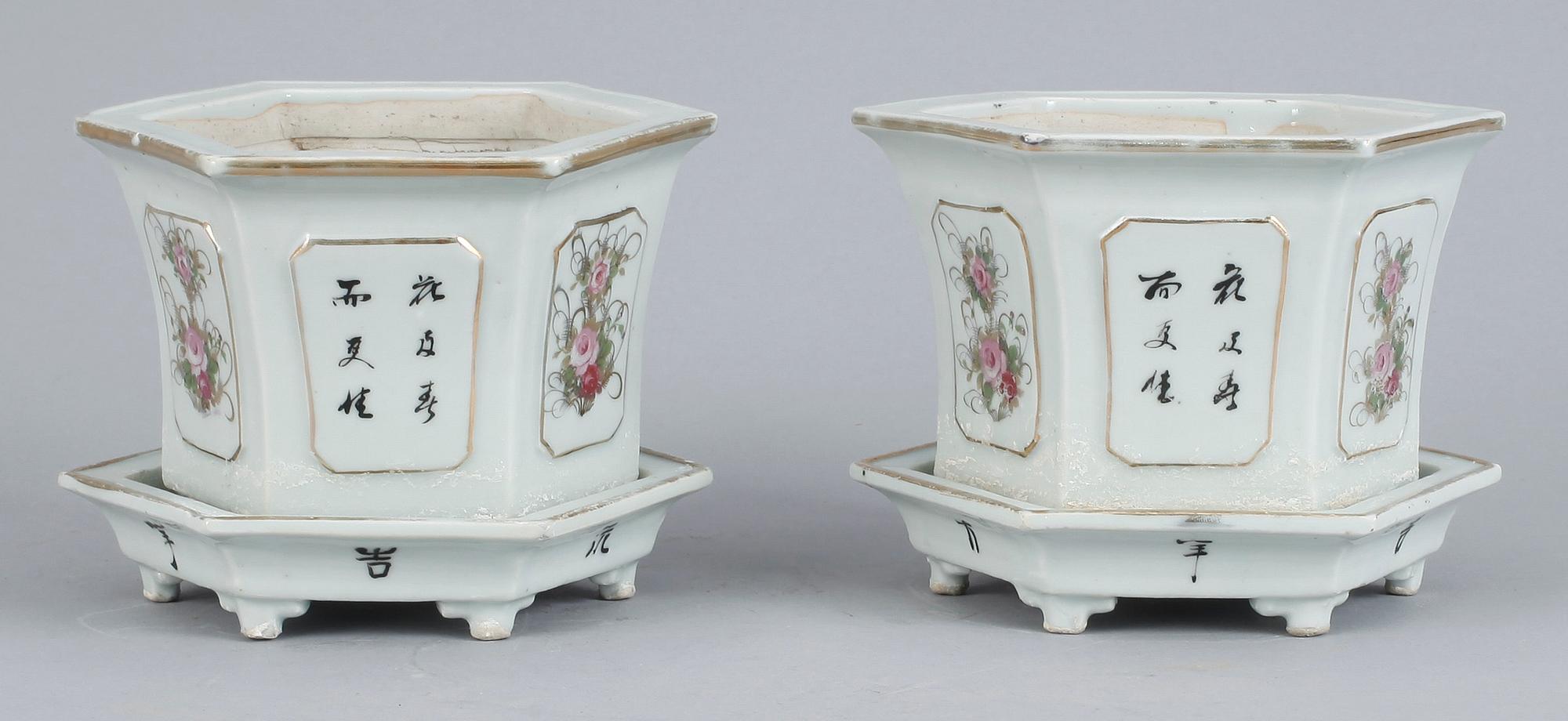 YTTERFODER,  ett par, porslin, Kina, 1800/1900-tal.