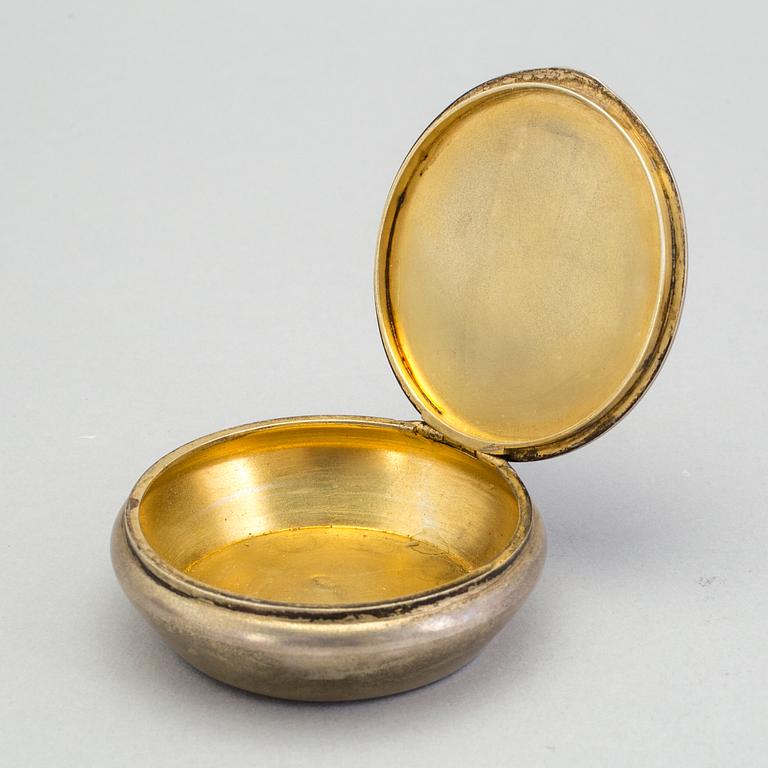 DOSA, silver och cloisonnéemalj,  märkt Fabergé, Moskva, Ryssland, sent 1800-tal.