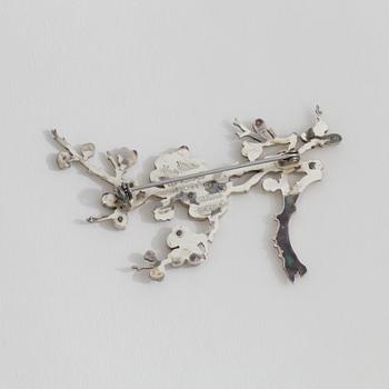 A brooch by Wiwen Nilsson, Lund 1957.