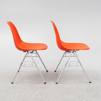 Charles & Ray Eames, six 'DSS' chairs, Vitra.