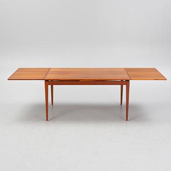 Matbord, troligen Danmark, 1900-talets andra hälft.