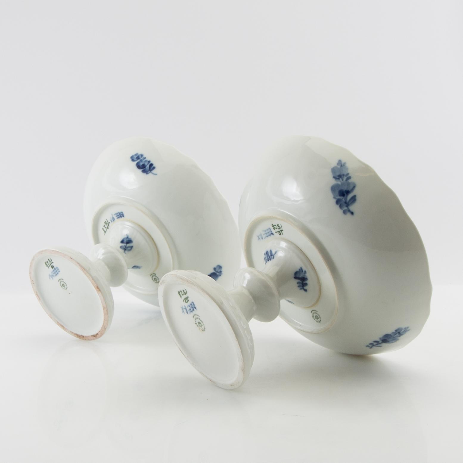 Service approximately 140 pieces "Blue Flower" Royal Copenhagen Denmark 20th century porcelain.