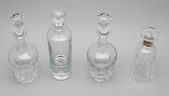 KARAFFER, 4 st, glas, bla "Pippi", Walter Hickman, Kosta.