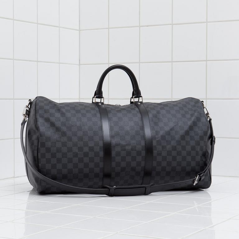 VÄSKA, "Keepall 55 bandouliere damier graphite", Louis Vuitton.