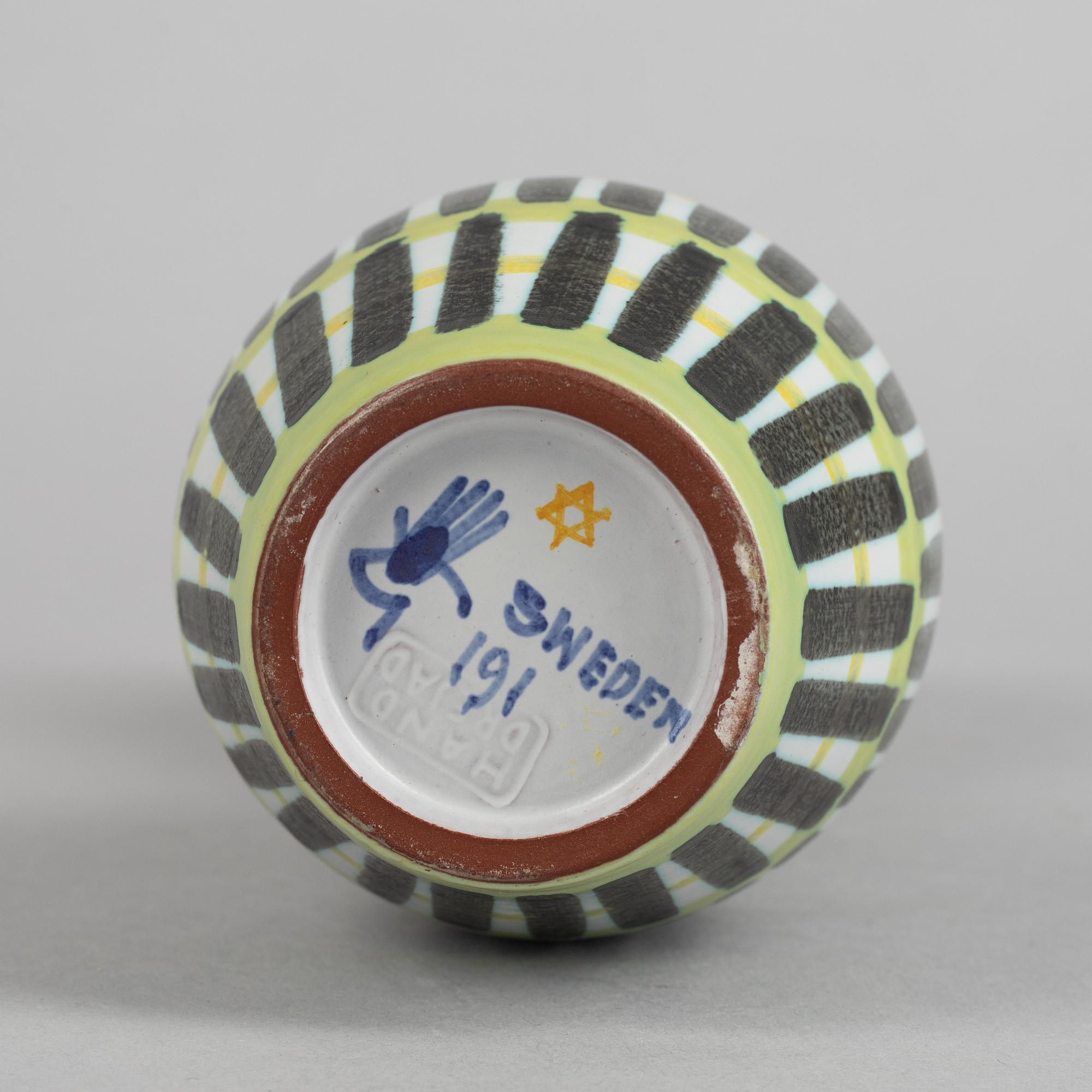 Stig Lindberg, a faience vase, Gustavsbergs studio.
