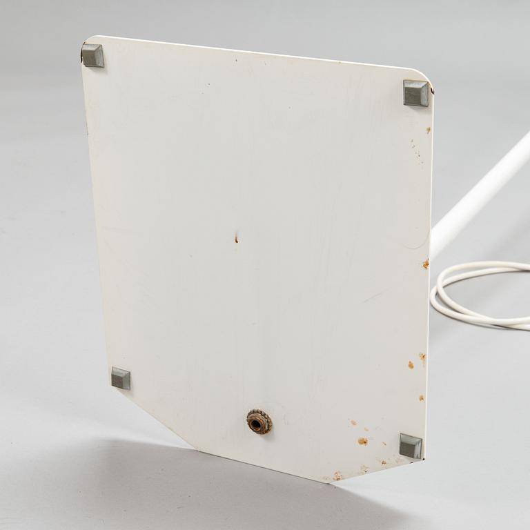 Heikki Turunen and  Klaus Michalik '5526 IP 20' floorlamp for Orno.