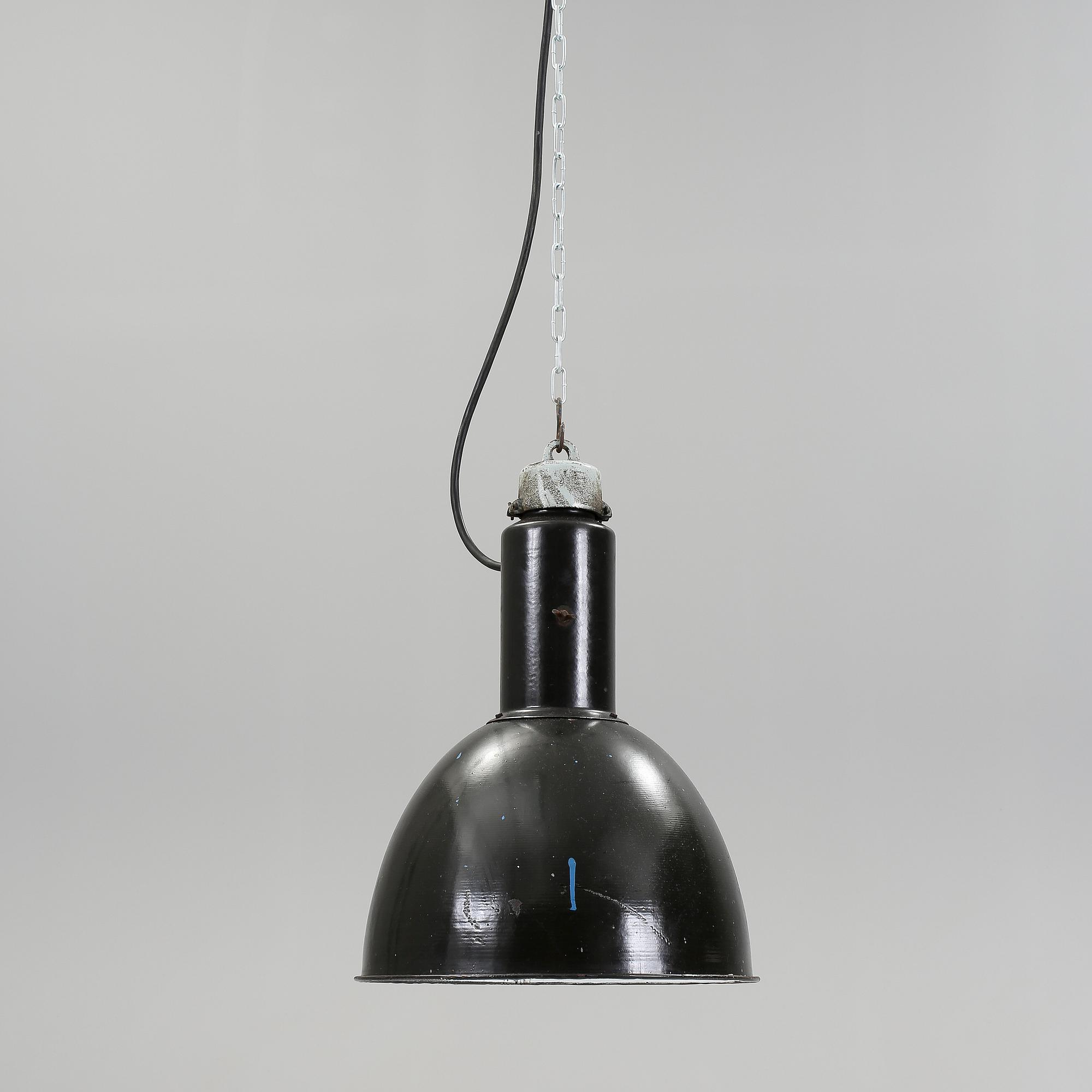 TAKLAMPA, Industri, 1900-tal.