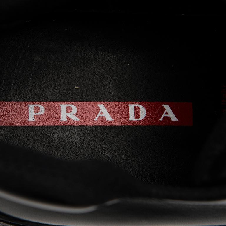PRADA, SKOR, storlek 9.