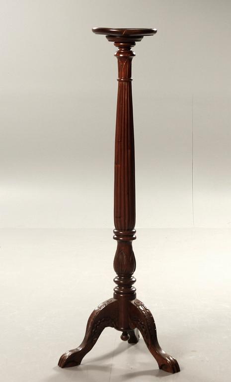 PIEDESTAL, empirestil, 1900-tal.