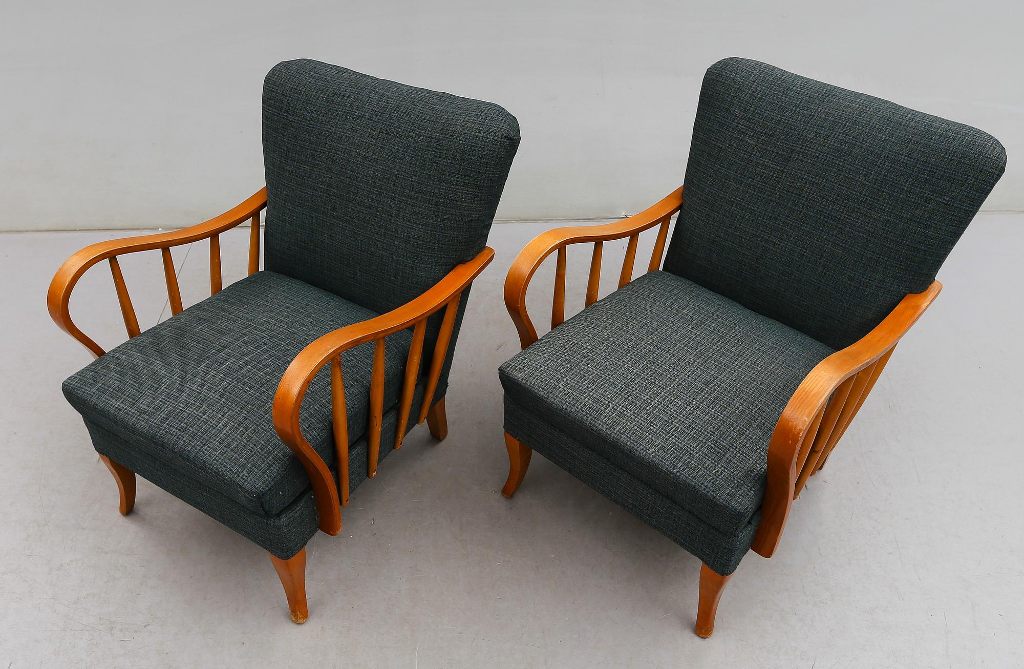 FÅTÖLJER, 1 par, 1900-talets första hälft.