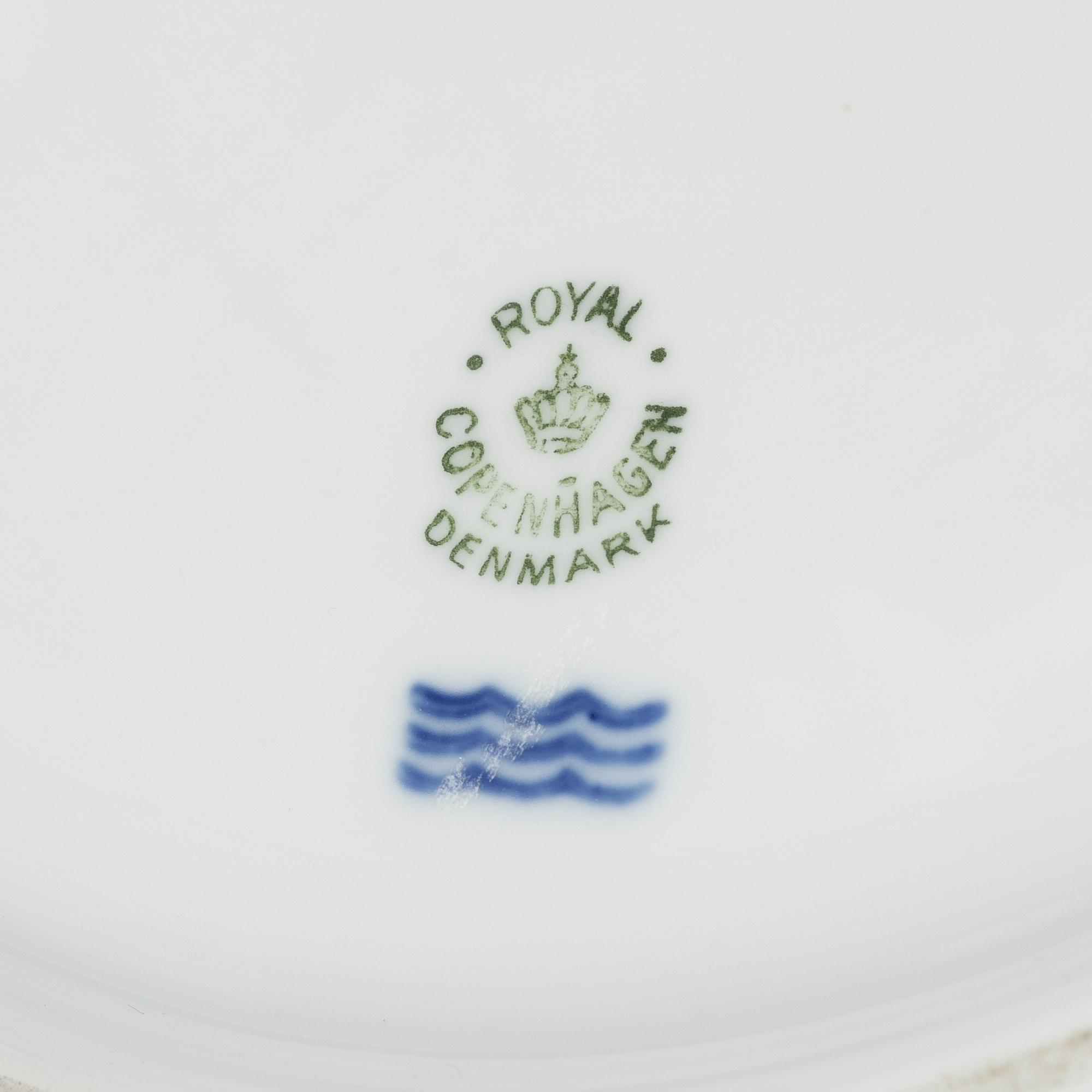 Royal Copenhagen, terrin, "Flora Danica", Danmark, 1967-83.