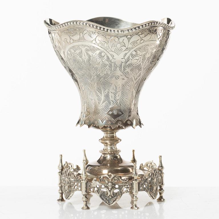 Goblet on foot, silver, 20th Century.