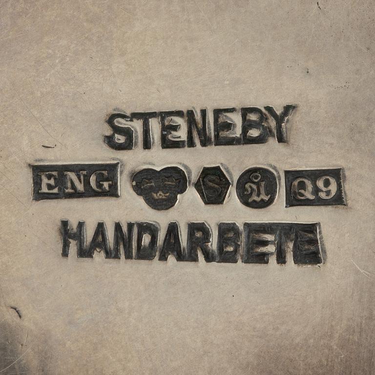 A bracelet and pendant, silver and porphyry, Älvdalssilver AB, Mora, 1975 and Engs Guld Och Silver, Dals-Långed, 1966.