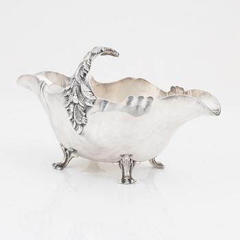 A Swedish silver saucebowl bearing the mark of W.A. Bolin, Stockholm, 1972.