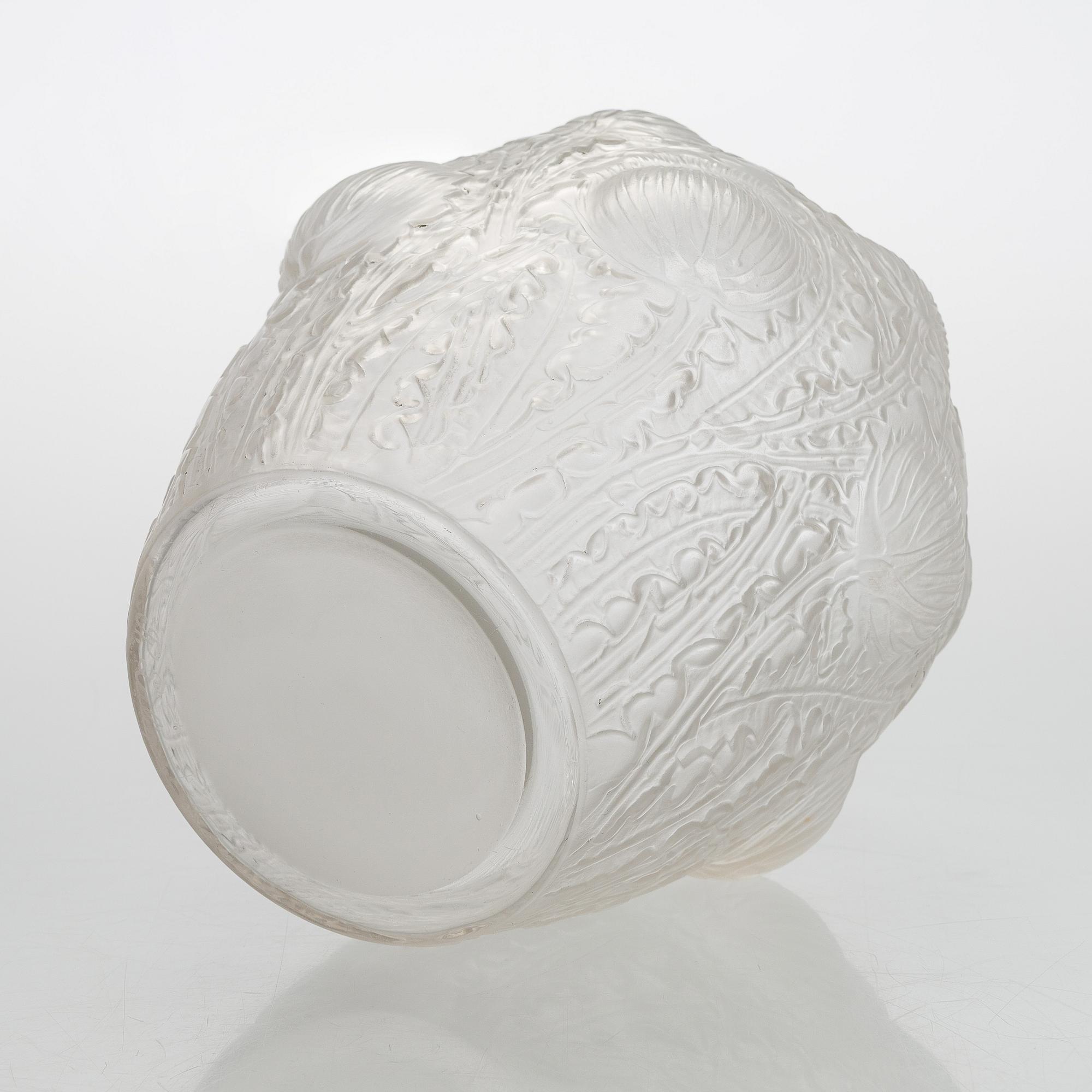 René Lalique, a 'Domrémy' glass vase, 1926.