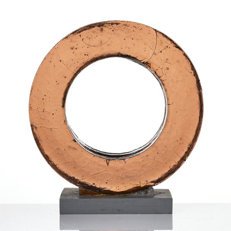 Edvin Öhrström, "Strömvirvlar" (Whirlpools), a cast glass sculpture, Lindshammar Glassworks, 1984.