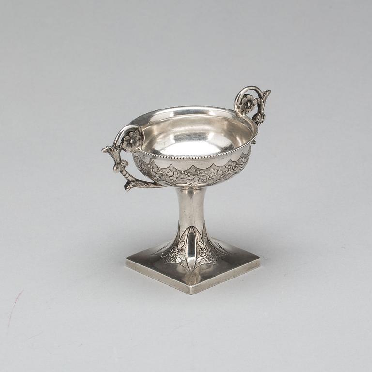 SALTKAR, silver. Österrike-Ungern, empire (1810-1824). 130g.