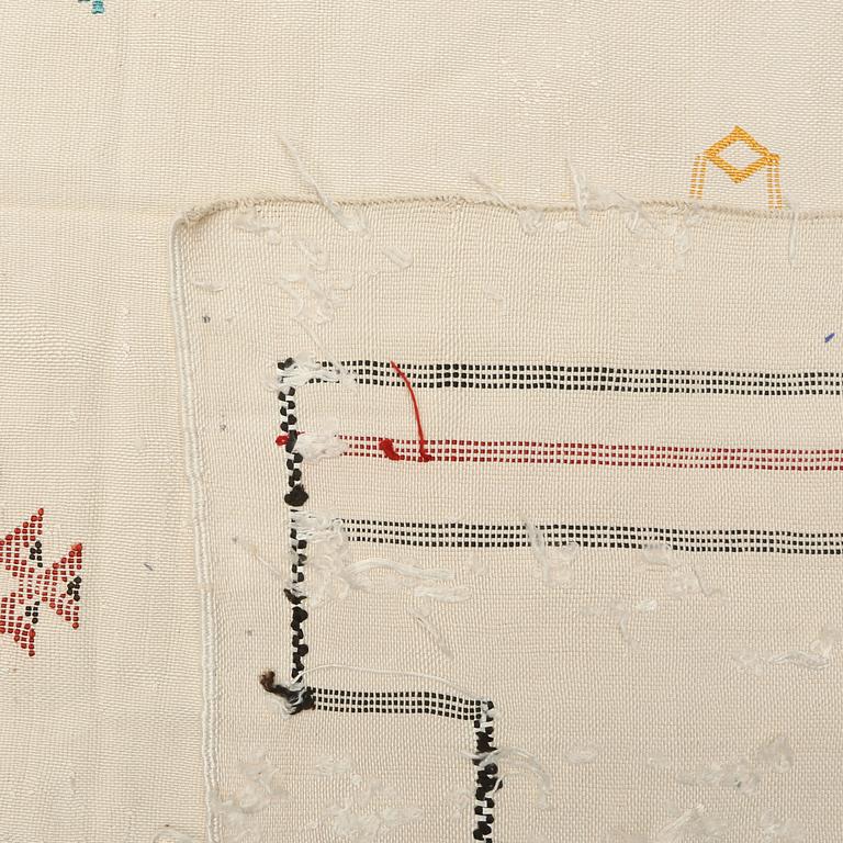 MATTA, Kelim, Nordafrika, 222 x 132 cm, omkring sekelskiftet 2000.