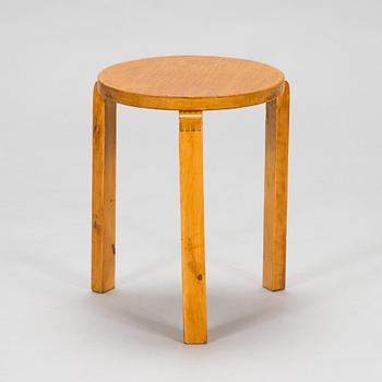 Alvar Aalto, pall, modell 60, for O.Y. Huonekalu- ja Rakennustyötehdas A.B. 1940-tal.