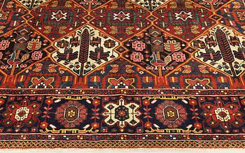 Matta, Bakhtiari, ca 382 x 268 cm.
