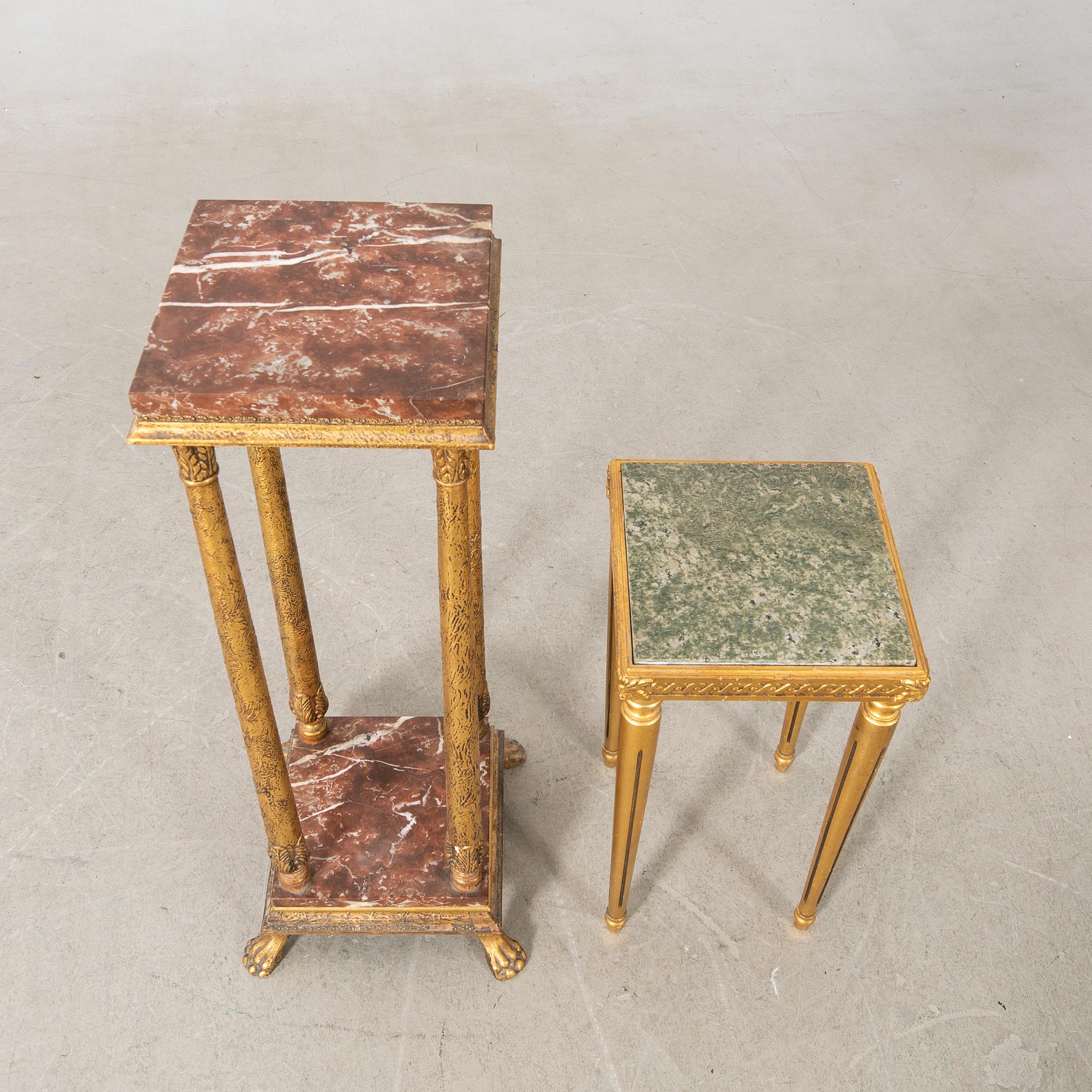 Piedestaler 2 st 1900-talets mitt.