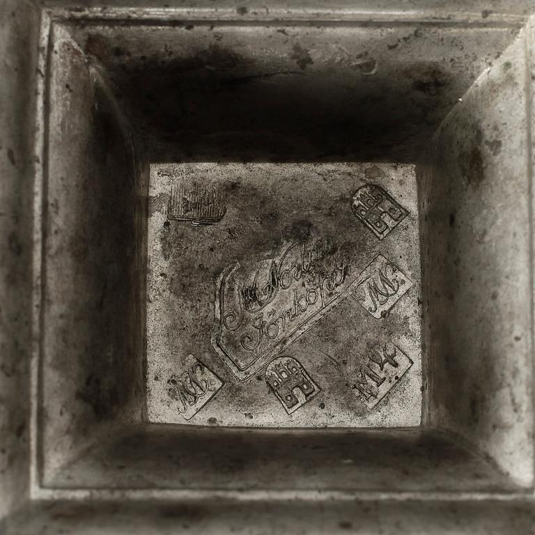 LJUSSTAKAR, ett par, tenn, Mathias Norling, Jönköping, 1842.