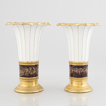 Royal Copenhagen, vaser, ett par, porslin, Danmark, 1923-34.