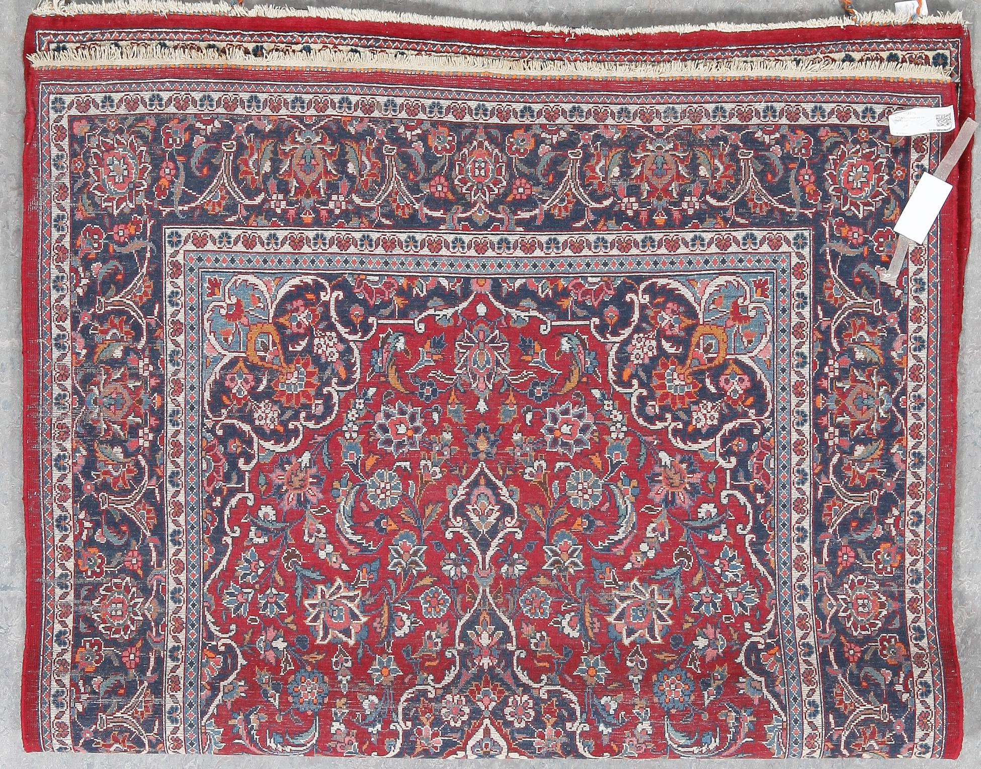 MATTA, old Meshed ca 210x132 cm.