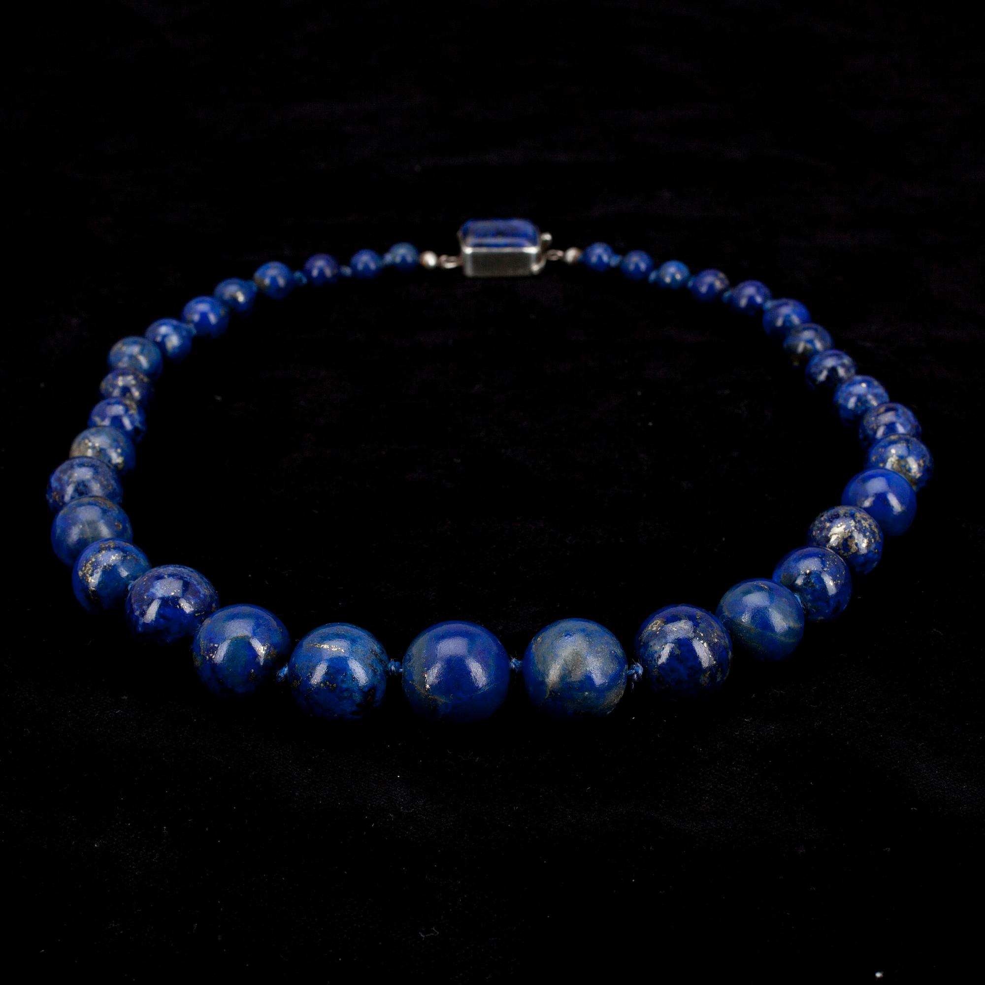 COLLIER, Lapis Lazuli samt silver, Gussi, Malmö 1957.