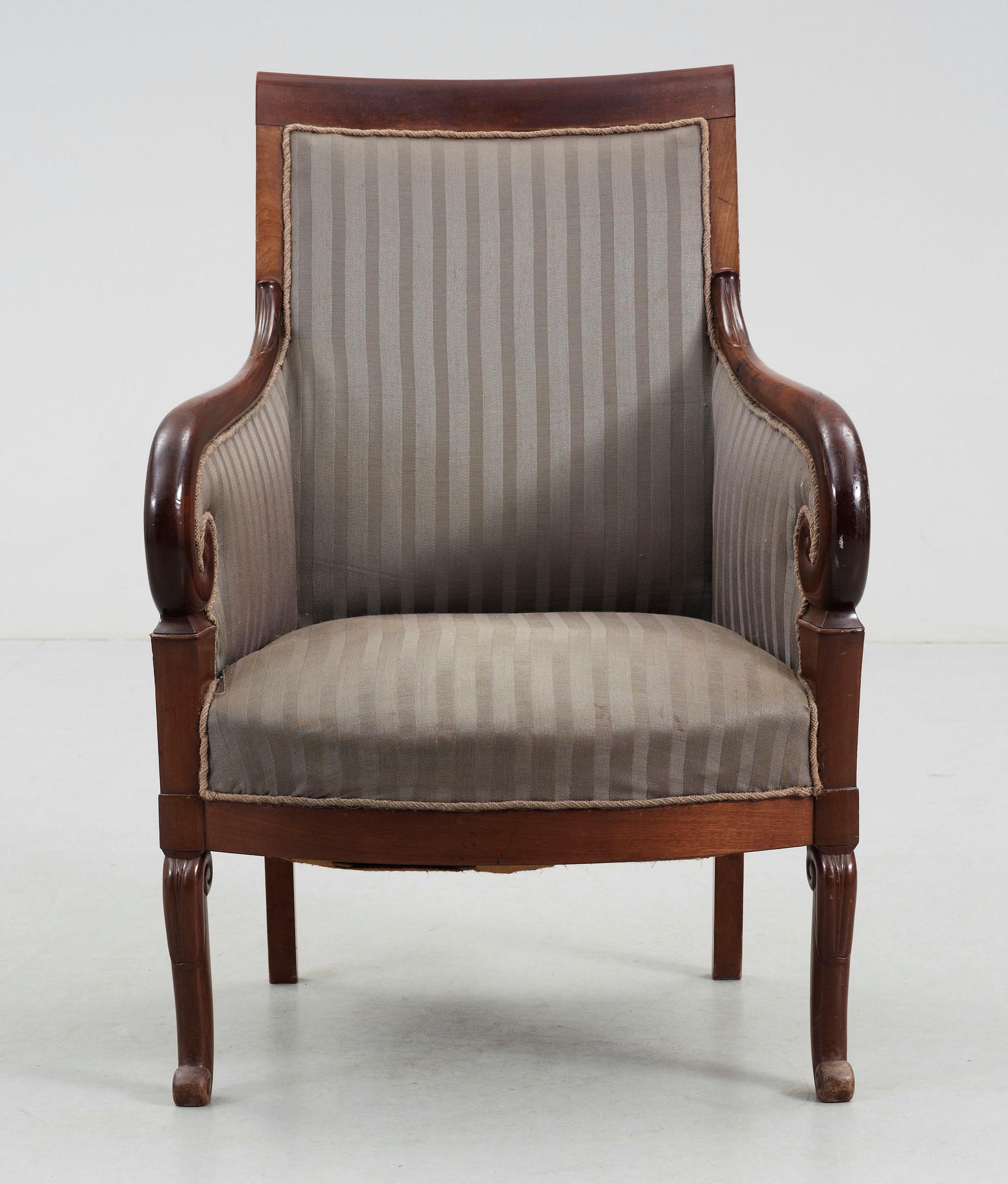 FÅTÖLJ, empire, 1800-talets första hälft.