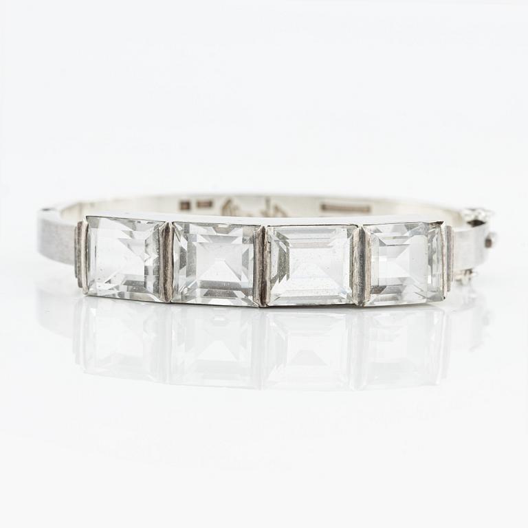 Wiwen Nilsson, bangle, silver with rock crystal,