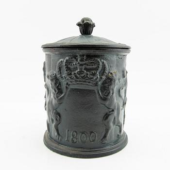 Tobaksburk, gjutjärn, tidigt 1900-tal.