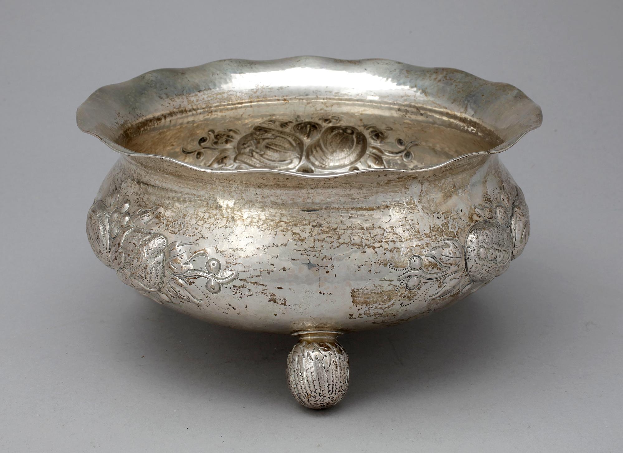 SKÅL, silver, C.G Hallberg, Stockholm, 1929. Tot. vikt. 545g.